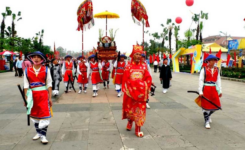 Hoạt động văn hóa, công ích